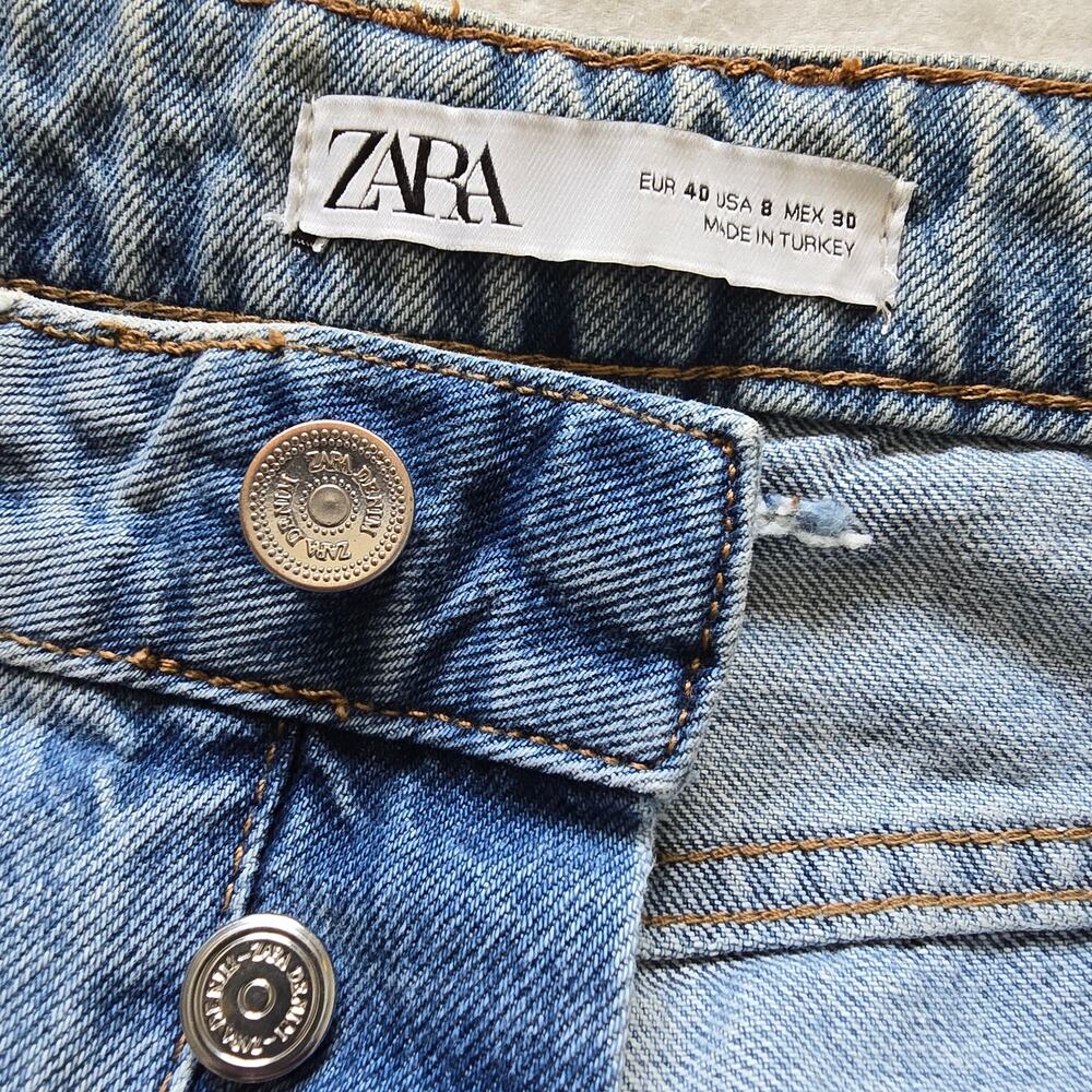 Zara High Waisted Wide Leg Baggy Straight Jeans Size 8 Raw Hem Relaxed - Picture 5 of 8